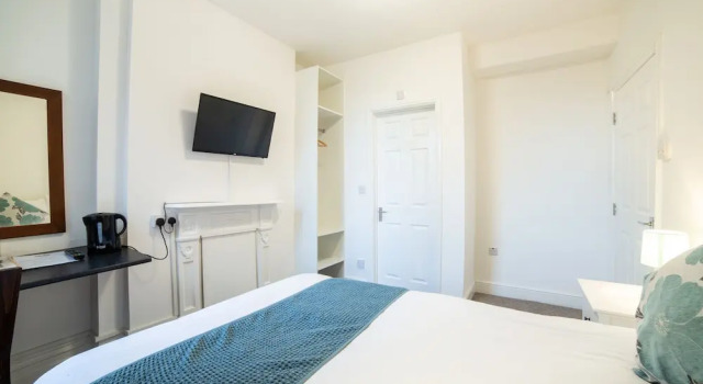 Двухместный номер Compact OYO Lonsdale Guest House