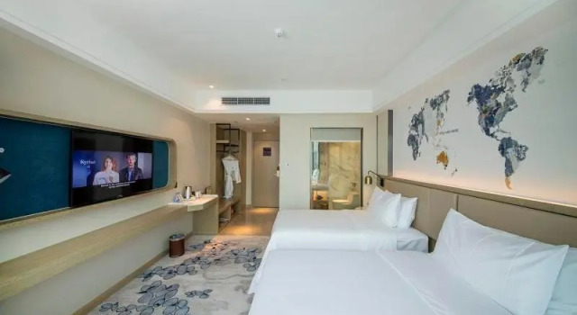 Двухместный номер Standard с красивым видом из окна Kyriad Marvelous Hotel Foshan Mount Xiqiao