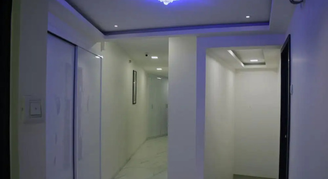 OYO Hotel Blue Sea Near Chhatrapati Shivaji International Airport