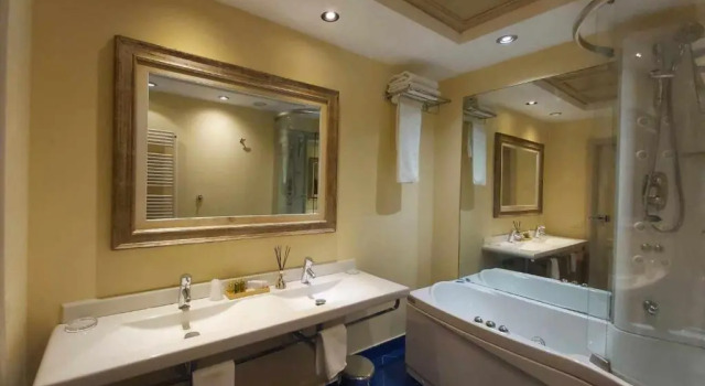 Люкс Superior Tornabuoni La Petite Suite