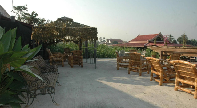 Momchailai River Retreat, Rezervovat Hotel Hotely v Central Thailand s parkováním, Parkování