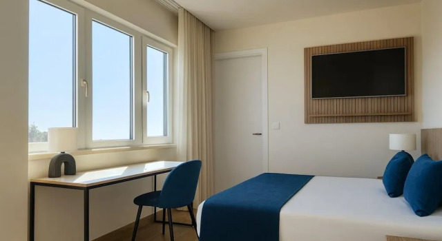 Hotel Infante Santo, Забронировать Отель Отели Лиссабона с парковкой, рядом с Порт Лиссабона, Парковка