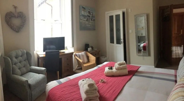 Gowanfield B&B, Забронировать Отель «постель и завтрак» Дингуолл Northern Highlands