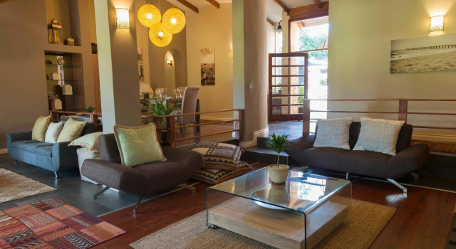 Sandalwood Lodge, Rezervovat Hotel Business hotely v Harare, 4* 5*
