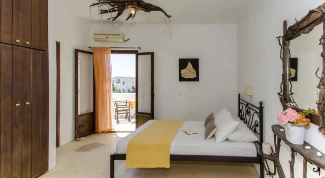 BLU Rooms, Prenota Hotel Adamas Milo