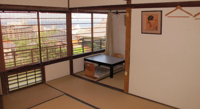 Двухместный люкс Atami Ikyuan 熱海一休庵