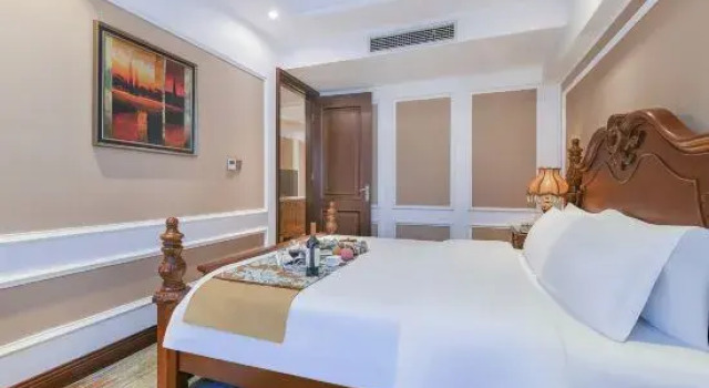 Люкс Sunshine Hotel Chongqing Shapingba West Station