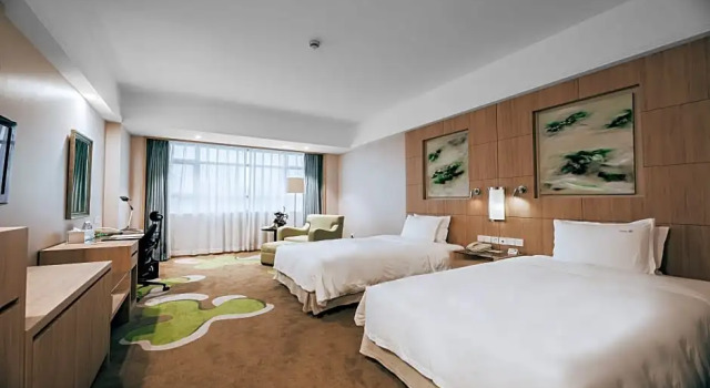 Четырёхместный номер Standard Holiday Inn Changzhou Wujin by IHG