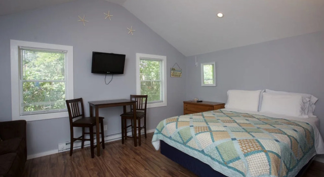 Студия Drakes Island Resort & Cottages