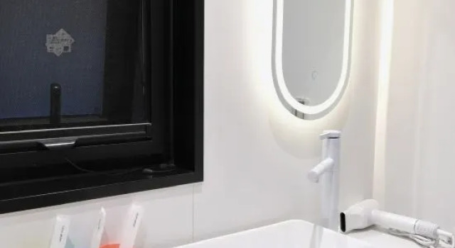 LDY　ROKUGAKUHOTEL  IRIYA 9 Min to Ueno 25Min to GINZA ROKUGAKU, Забронировать Отель Токио Токийский столичный округ, рядом с Asakusa Culture Tourist Information Center
