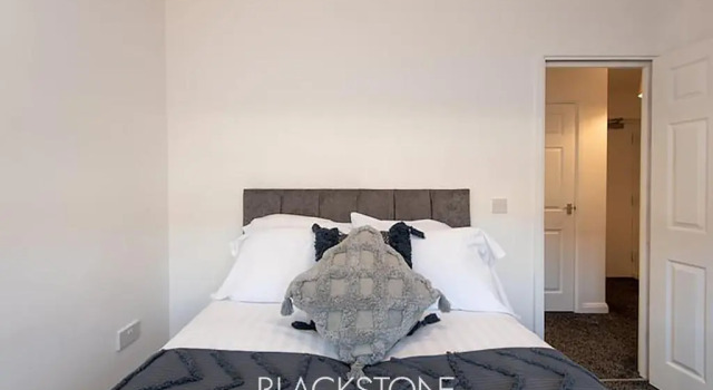Апартаменты Quincy 2, Modern one bedroom apartment by Bpne Properties