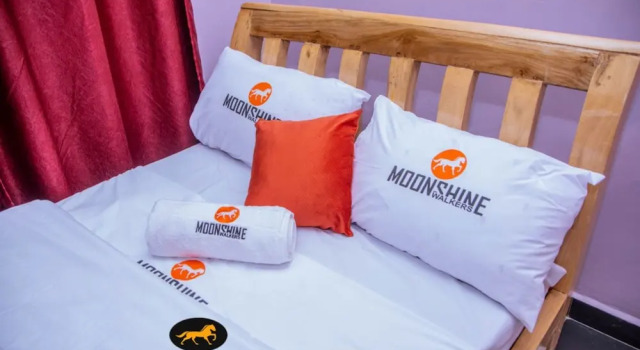 Номер Deluxe Moonshine Walkers