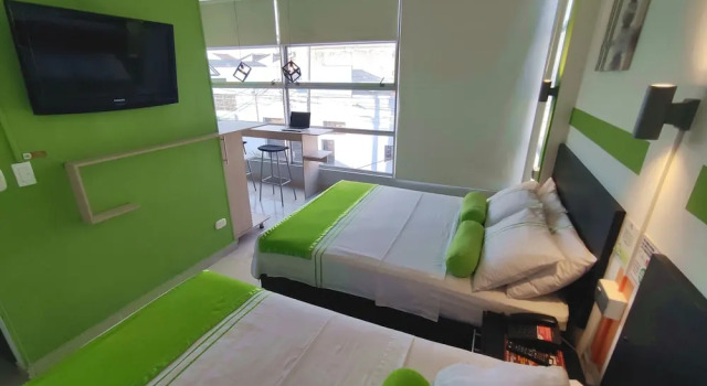 Habitación Superior ECONOTEL COLOURS Cali