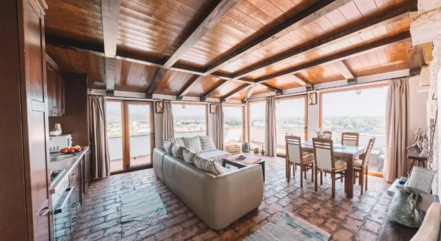 Апартаменты Deluxe с 2 комнатами с балконом Apartments Bazar