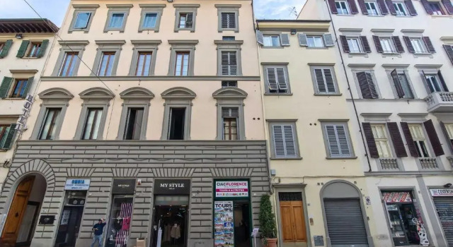 Casa MEDICI RICCARDI - 50mt da Piazza Duomo, Забронировать Отель Дуомо Флоренция, рядом с Дом Буонаротти