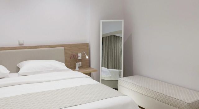 Zephyros Hotel