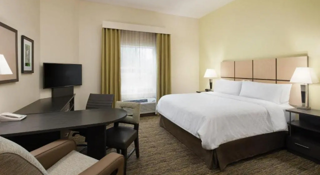 Люкс Candlewood Suites Valdosta Mall by IHG