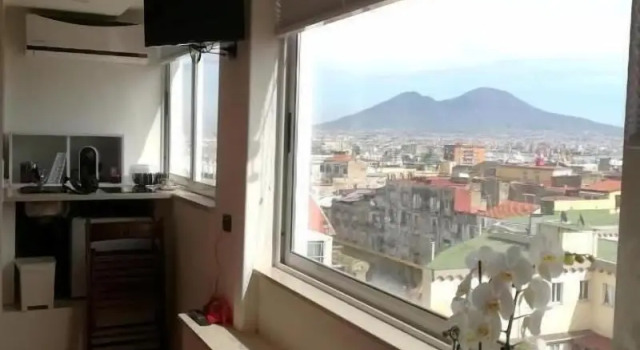 Annunziata Bed and Breakfast, Забронировать Отель «постель и завтрак» Отели Неаполя с завтраком, рядом с Кафедральный собор Неаполя, Завтраки