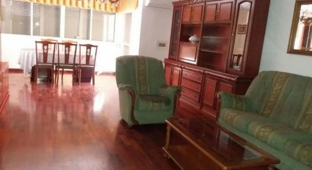 102208 Apartment In Malaga, Забронировать Апартаменты/квартира Театинос Малага, рядом с Ботанический сад Малаги