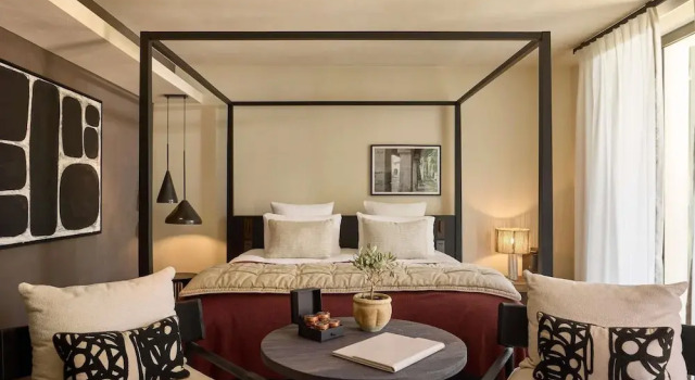 Двухместный полулюкс с балконом и с видом на бассейн LIsle de Leos Hotel & Spa - MGallery Collection