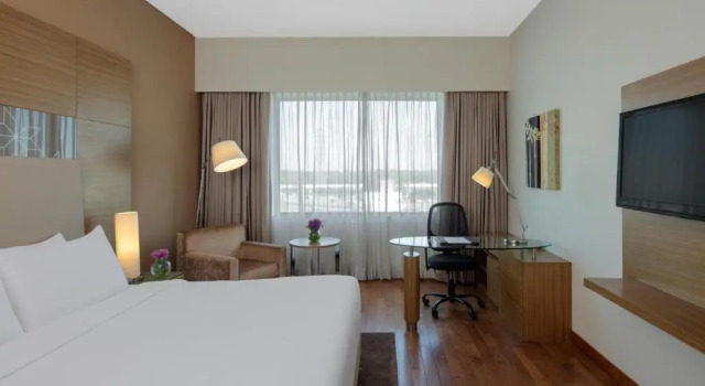 Номер Standard Radisson Gurugram Udyog Vihar