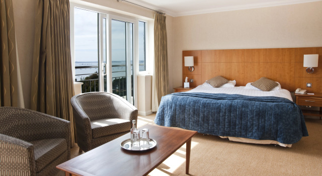Harbour Heights Hotel