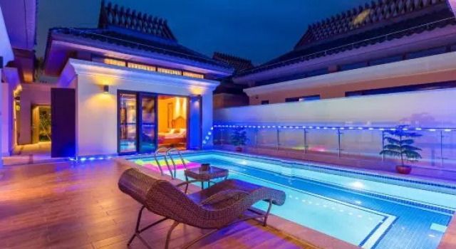 Sanya Yanqi Bungalow Pool Villa (Yalong Bay No.1 Outlets Town), Book Villa Sanya Hainan