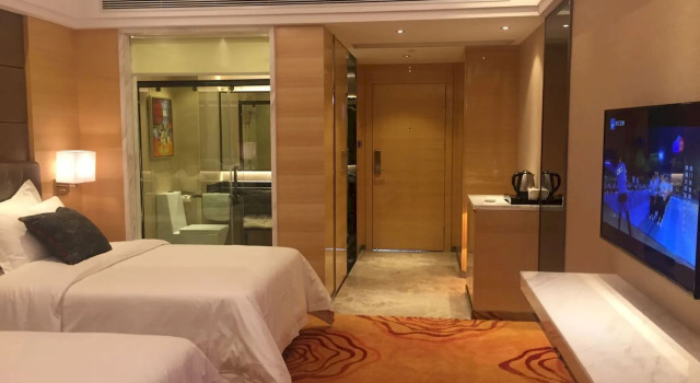 Номер Standard Perthden Hanging Gardens Hotels Shenzhen
