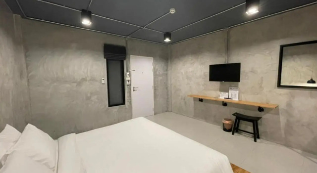 Loft Space Hotel