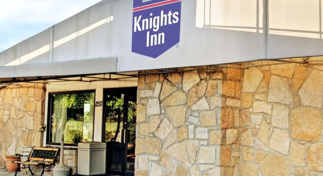 Knights Inn Monroe, Réserver Hôtel Monroe Michigan