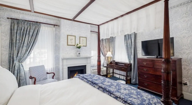 Двухместный номер Deluxe Simsbury 1820 House