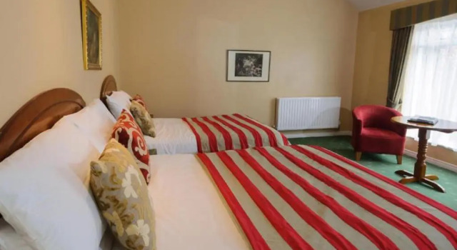 Трёхместный номер Standard Brown Trout Golf & Country Inn