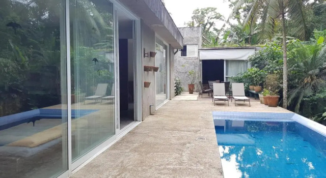 Super Preço! Casa praia Camburi com piscina e exuberante Mata Atlântica