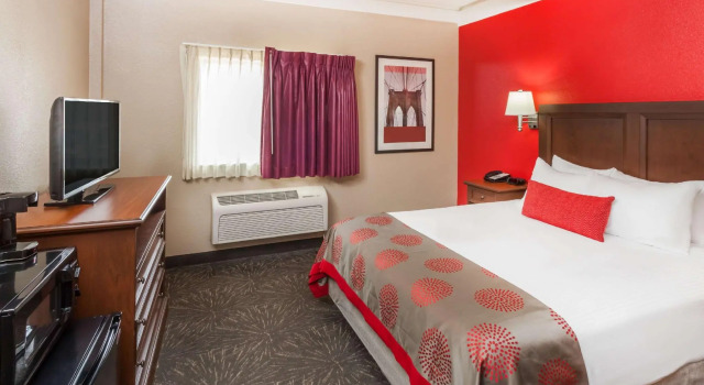 Двухместный номер Standard Ramada by Wyndham Hammond Hotel & Conference Center