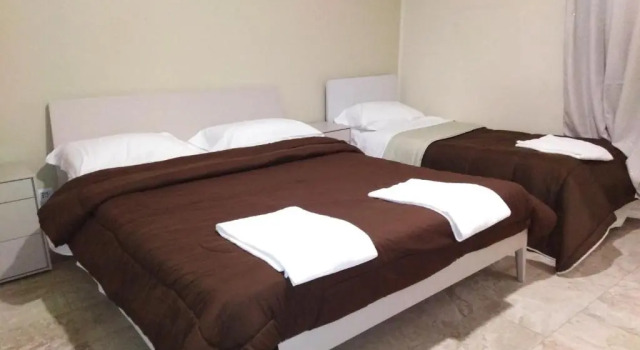 Трёхместный номер Standard Hotel Emmy