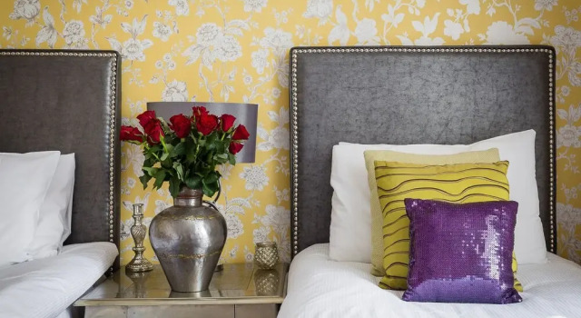 2-bed 2-bath in the Heart of London