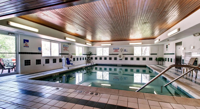 Четырёхместный номер Standard Baymont by Wyndham Kirksville University Area