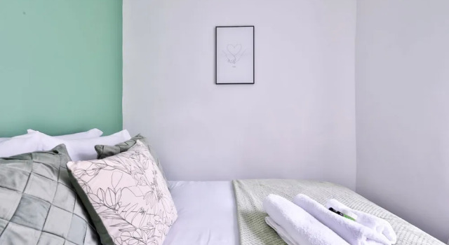 Urban Central 2 Bed House