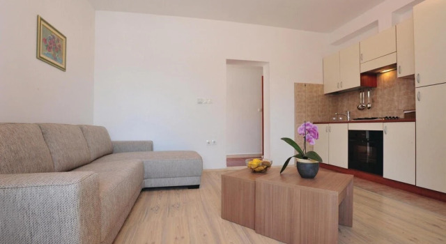 Beautiful Home in Kastel Gomilica With Jacuzzi, Wifi and 8 Bedrooms