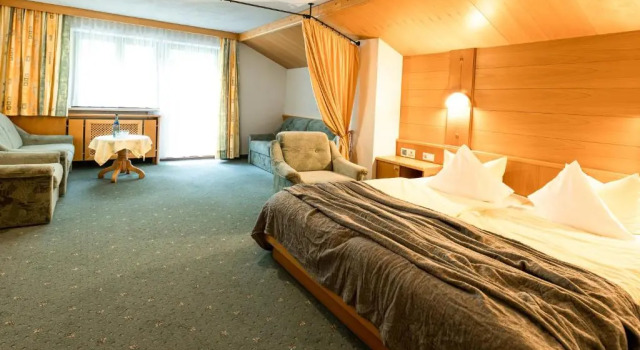 Люкс Hotel Edelweiss