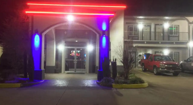 Muskogee Inn and Suites, Varaa Hotelli Muskogee 
