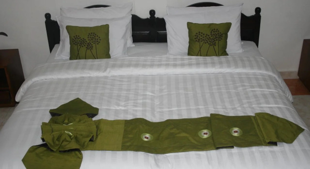 Step Ubud, Rezervovat Hotel Hotely v Bali se snídaní, Snídaně