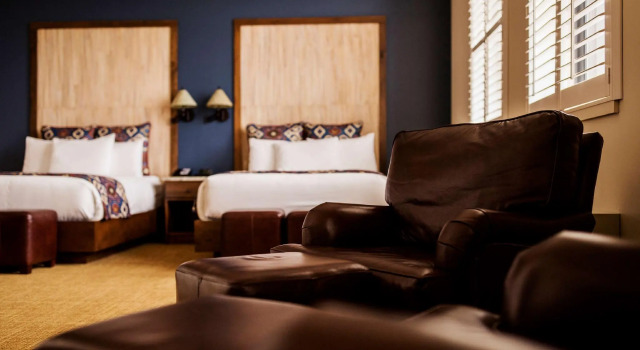 Четырёхместный номер Standard Tailwater Lodge Altmar, Tapestry Collection By Hilton