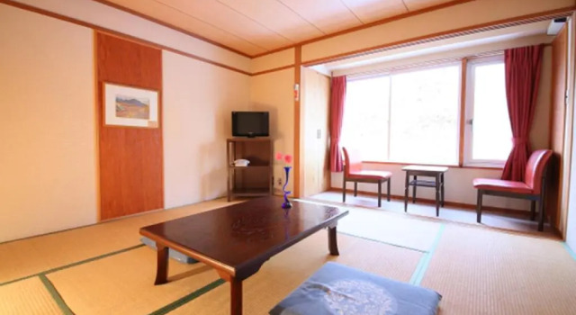 Ishinoyu Lodge, Boek Hotel Hotels in Nagano met parkeren, Parkeren