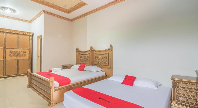RedDoorz Plus Syariah at Banjarbaru 2, Book Bed and Breakfast Banjarbaru 