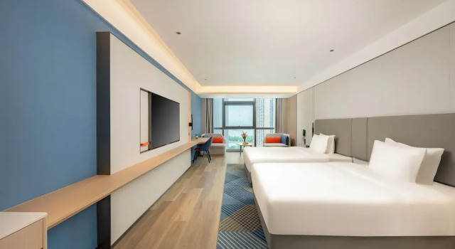 Четырёхместный номер Standard с видом на реку Holiday Inn Express Nanjing Riverside by IHG