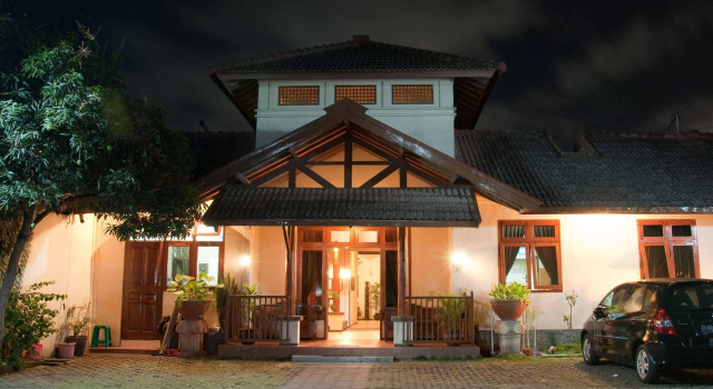 Rumah Mertua Heritage, Book Hotel Hotels in Sleman with Parking, Parking