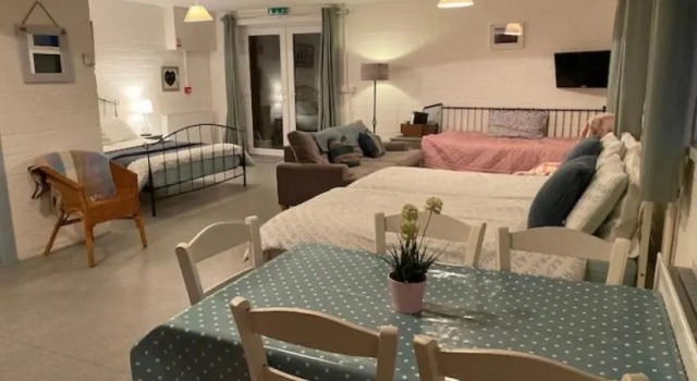 Студия Mill House Studio Apartment