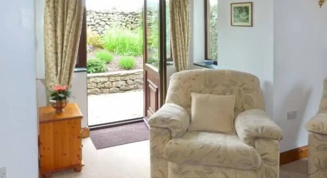 Mews Cottage, Varaa Lomakoti Mökit kohteessa Merseyside, Mökki
