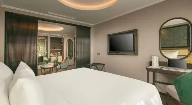 Люкс Executive Proverb Hotel Hanoi